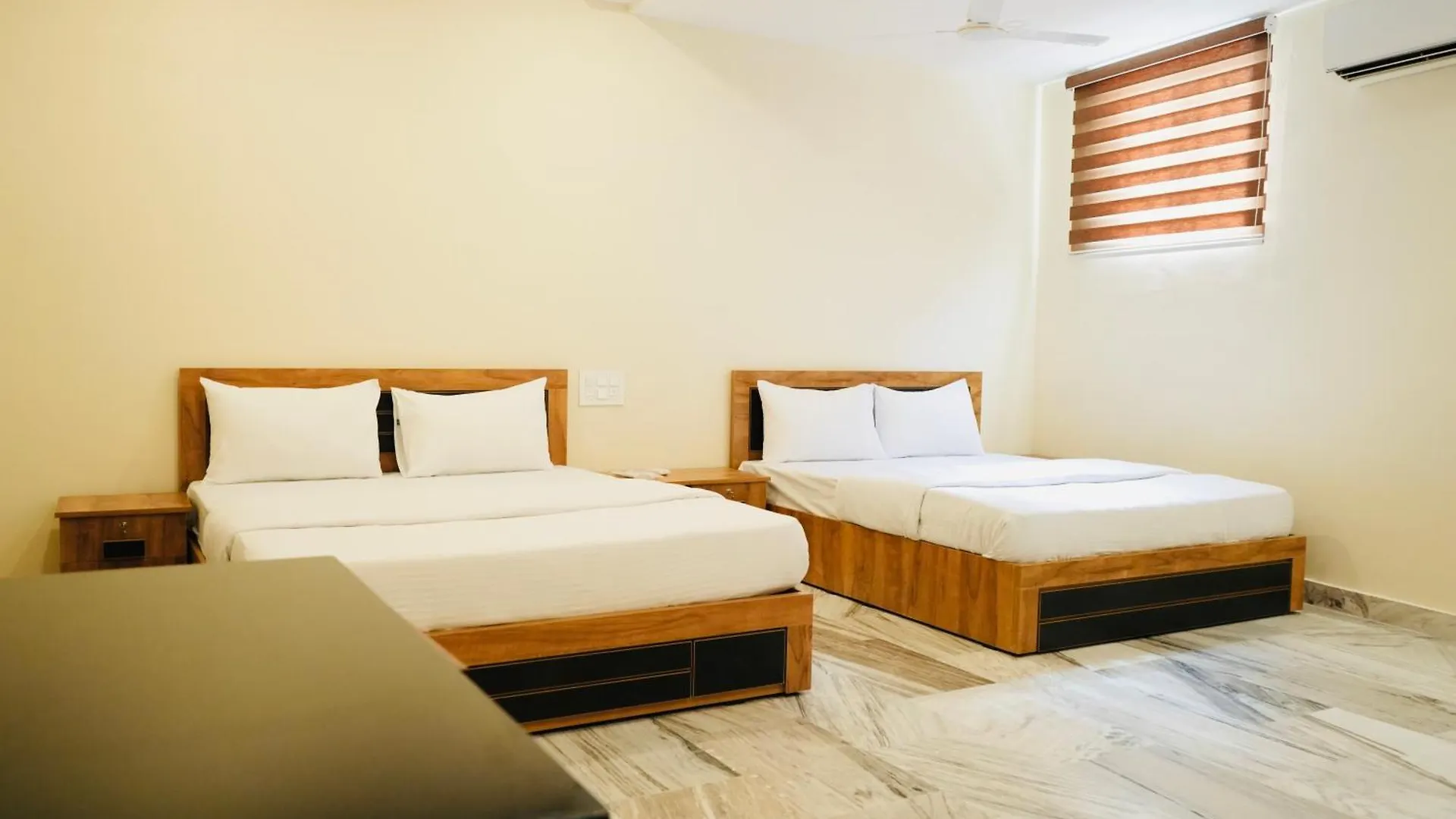 Kalanad Residency And Convention Centre Hotel Kalanadu