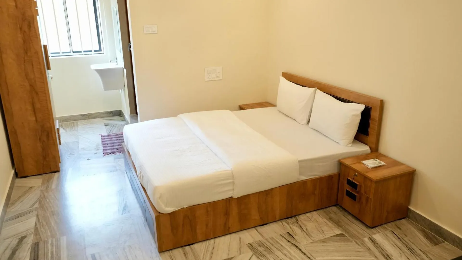 Kalanad Residency And Convention Centre Hotel Kalanadu India