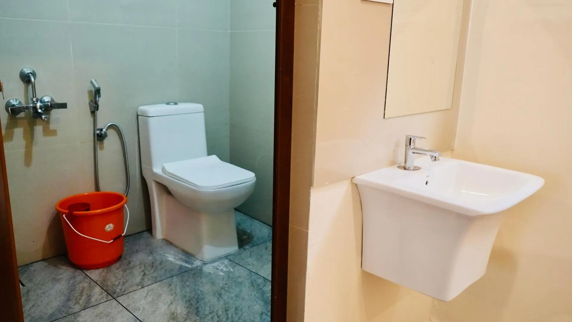 Отель Kalanad Residency And Convention Centre Kalanadu 0*,